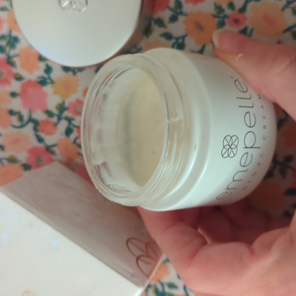 EMEPELLE x2 bundle Night Cream NIB - Picture 4 of 4
